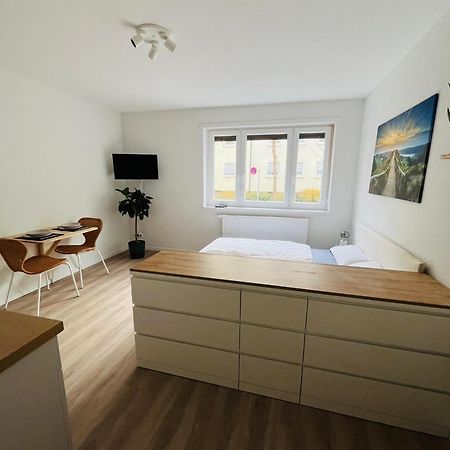 Black Forest City Apartment Mit Kostenlosem Parkplatz Friburgo de Brisgovia Exterior foto